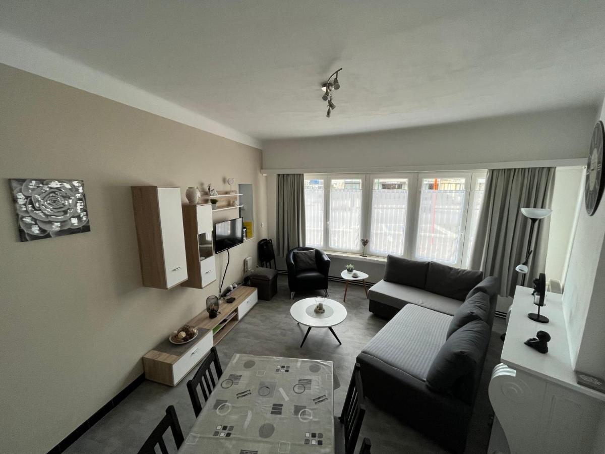 Appartement Le Royal. De Panne Buitenkant foto