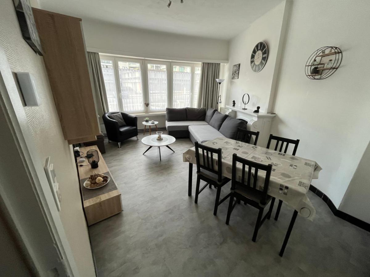Appartement Le Royal. De Panne Buitenkant foto