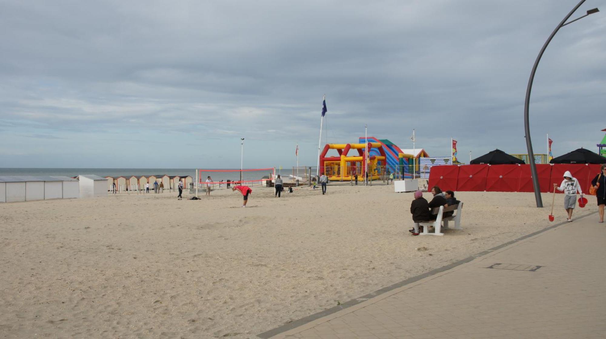 Appartement Le Royal. De Panne Buitenkant foto