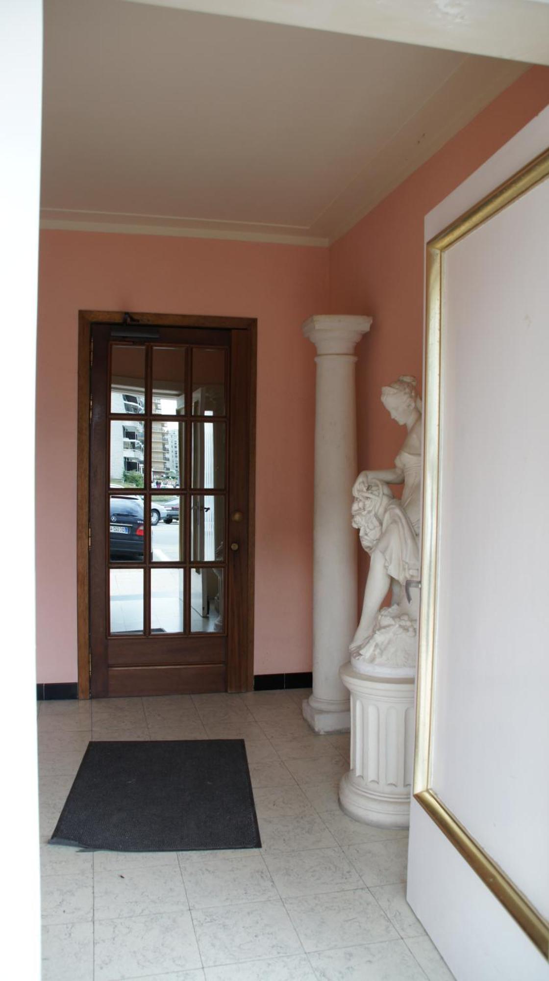 Appartement Le Royal. De Panne Buitenkant foto